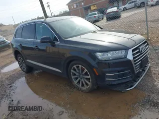 2017 Audi Q7 Premium Plus with VIN WA1LAAF77HD017106, listed as a IAAI auction lot 41604858 with 96,430 mi miles. Bid and sale history available at carsss.com. Image 1.
