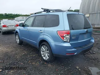 2011 Subaru Forester X Premium с VIN JF2SHADC6BH755106, выставлен на аукционе IAAI как лот 42468316 с пробегом 155 623 миль миль и . История ставок и продаж доступна на DreamBid. Изображение 3.