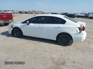 2014 Honda Civic LX z VIN 19XFB2F50EE013574, wystawiony jako IAAI lot #40497790 z przebiegiem 243 133 mil mil oraz . Historia ofert i sprzedaży dostępna na DreamBid. Obrazek 14.