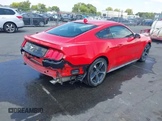 2020 Ford Mustang EcoBoost with VIN 1FA6P8TH4L5157629, listed as a IAAI auction lot 42650450 with 34,152 mi miles and . Bid and sale history available at DreamBid. Image 4.