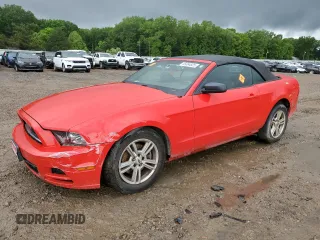 2013 Ford Mustang V6 с VIN 1ZVBP8EM3D5203940, выставлен на аукционе Copart как лот 55064825 с пробегом 129 334 миль миль и Списание • Salvage title. История ставок и продаж доступна на DreamBid. Изображение 1.
