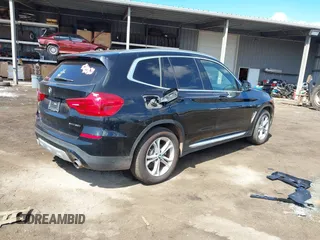 2019 BMW X3 sDrive30i z VIN 5UXTR7C50KLF28854, wystawiony jako IAAI lot #41907021 z przebiegiem 48 405 mil mil oraz . Historia ofert i sprzedaży dostępna na DreamBid. Obrazek 4.