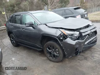 2022 Toyota RAV4 XLE with VIN 2T3W1RFV1NC199661, listed as a IAAI auction lot 41800313 with 38,865 mi miles and . Bid and sale history available at DreamBid. Image 1.
