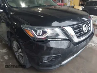 2017 Nissan Pathfinder SV z VIN 5N1DR2MN3HC900910, wystawiony jako IAAI lot #42355199 z przebiegiem 127 544 mil mil oraz . Historia ofert i sprzedaży dostępna na DreamBid. Obrazek 6.