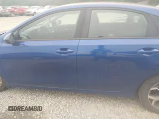 2020 Kia Forte LXS z VIN 3KPF24AD6LE170744, wystawiony jako IAAI lot #42294747 z przebiegiem 67 854 mil mil oraz . Historia ofert i sprzedaży dostępna na DreamBid. Obrazek 14.