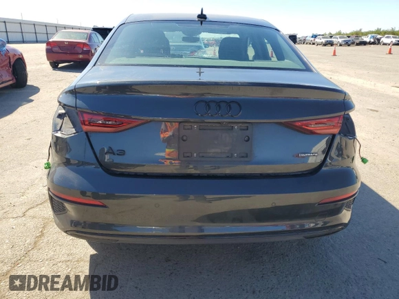 2022 Audi A3 Premium Plus z VIN WAUHUDGY6NA012193, wystawiony jako Copart lot #47252754 z przebiegiem 42 239 mil mil oraz Szkoda całkowita • Salvage title. Historia ofert i sprzedaży dostępna na DreamBid. Obrazek 6.