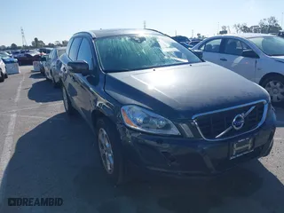 2013 Volvo XC60 3.2L with VIN YV4952DZ3D2442727, listed as a IAAI auction lot 41745181 with 112,864 mi miles. Bid and sale history available at carsss.com. Image 1.