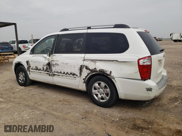 2008 Kia Sedona LX with VIN KNDMB233586213242, listed as a Copart auction lot 51436545 with 213,103 mi miles and Salvage Title. Bid and sale history available at carsss.com. Image 2.