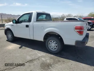 2013 Ford F-150 XL с VIN 1FTMF1CM0DKE77851, выставлен на аукционе Copart как лот 55247705 с пробегом 190 765 миль миль и Списание • Salvage title. История ставок и продаж доступна на DreamBid. Изображение 2.