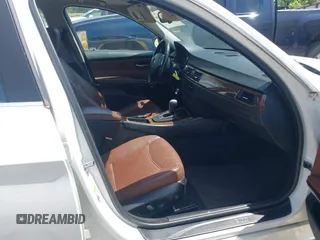 2006 BMW 3 Series 330i with VIN WBAVB335X6KR76676, listed as a IAAI auction lot 42718168 with 161,839 mi miles and . Bid and sale history available at DreamBid. Image 5.