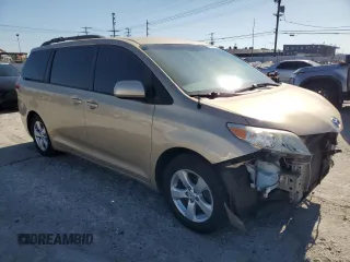 2012 Toyota Sienna LE AAS with VIN 5TDKK3DC1CS200380, listed as a Copart auction lot 46888765 with 78,073 mi miles and Salvage Title. Bid and sale history available at carsss.com. Image 4.