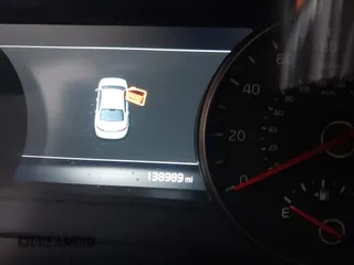 2017 Kia Cadenza Premium z VIN KNALC4J11H5093061, wystawiony jako IAAI lot #41650849 z przebiegiem 138 989 mil mil oraz . Historia ofert i sprzedaży dostępna na DreamBid. Obrazek 16.