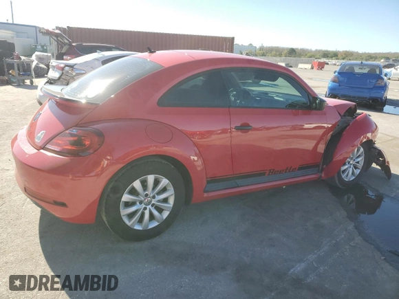 2017 Volkswagen Beetle Fleet z VIN 3VWF17AT0HM611256, wystawiony jako Copart lot #48166215 z przebiegiem 93 060 mil mil oraz Szkoda całkowita • Salvage title. Historia ofert i sprzedaży dostępna na DreamBid. Obrazek 3.