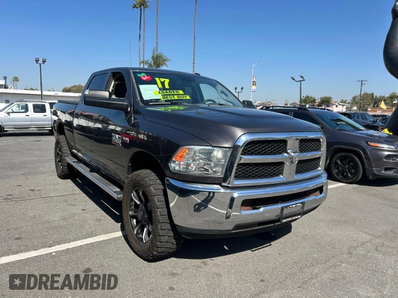 2017 Ram 2500 Tradesman with VIN 3C6UR5CJ8HG579035, listed as a Copart auction lot 46916745 with 100,645 mi miles and Clean title. Bid and sale history available at DreamBid. Image 1.