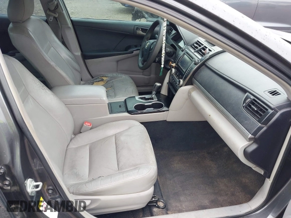 2012 Toyota Camry L with VIN 4T1BF1FK9CU047543, listed as a IAAI auction lot 41985053 with 222,363 mi miles. Bid and sale history available at carsss.com. Image 5.