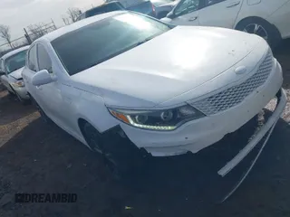 2016 Kia Optima EX with VIN 5XXGU4L39GG041624, listed as a IAAI auction lot 41653133 with 130,312 mi miles. Bid and sale history available at carsss.com. Image 1.
