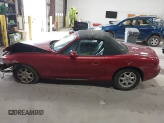 2001 Mazda MX-5 Miata with VIN JM1NB353X10215794, listed as a IAAI auction lot 42092359 with 121,684 mi miles and . Bid and sale history available at DreamBid. Image 15.