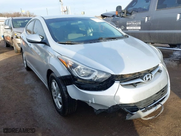 2015 Hyundai Elantra SE with VIN 5NPDH4AE9FH567797, listed as a IAAI auction lot 41175638 with 100,029 mi miles. Bid and sale history available at carsss.com. Image 1.