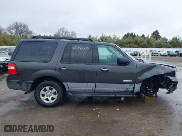 2007 Ford Expedition XLT with VIN 1FMFU15507LA64326, listed as a IAAI auction lot 42036406 with Not provided miles and . Bid and sale history available at DreamBid. Image 14.