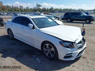 2017 Mercedes-Benz E-Class E 300 Luxury with VIN WDDZF4JB6HA105098, listed as a IAAI auction lot 41463493 with 85,657 mi miles. Bid and sale history available at carsss.com. Image 1.