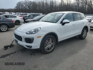2015 Porsche Cayenne Diesel with VIN WP1AF2A22FLA32081, listed as a Copart auction lot 46645715 with 68,644 mi miles and Salvage title. Bid and sale history available at DreamBid. Image 1.