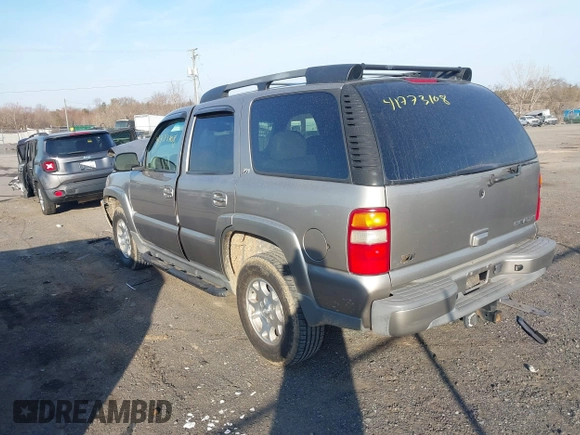 2002 Chevrolet Tahoe Z71 with VIN 1GNEK13Z12R308204, listed as a IAAI auction lot 41773108 with 103,193 mi miles. Bid and sale history available at carsss.com. Image 3.