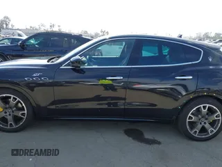 2023 Maserati Levante GT с VIN ZN661XUA0PX439248, выставлен на аукционе IAAI как лот 42020964 с пробегом 10 468 миль миль и . История ставок и продаж доступна на DreamBid. Изображение 15.
