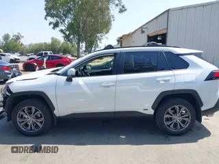 2024 Toyota RAV4 Hybrid XLE Premium with VIN JTMB6RFV9RJ063328, listed as a IAAI auction lot 42433233 with 9,874 mi miles and . Bid and sale history available at DreamBid. Image 15.