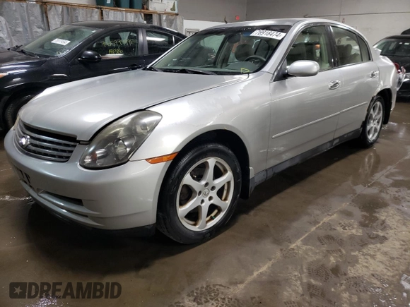 2004 Infiniti G35 w/Leather z VIN JNKCV51FX4M703276, wystawiony jako Copart lot #76918474 z przebiegiem 87 284 mil mil oraz Szkoda całkowita • Salvage title. Historia ofert i sprzedaży dostępna na DreamBid. Obrazek 1.
