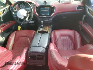 2017 Maserati Ghibli S Q4 z VIN ZAM57RTL4H1223560, wystawiony jako Copart lot #45456255 z przebiegiem 90 507 mil mil oraz Szkody całkowita. Historia ofert i sprzedaży dostępna na DreamBid. Obrazek 8.