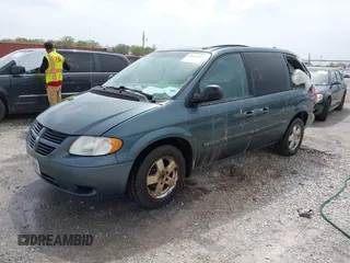2006 Dodge Caravan SXT z VIN 1D4GP45R56B738708, wystawiony jako IAAI lot #42015544 z przebiegiem 125 494 mil mil oraz . Historia ofert i sprzedaży dostępna na DreamBid. Obrazek 2.