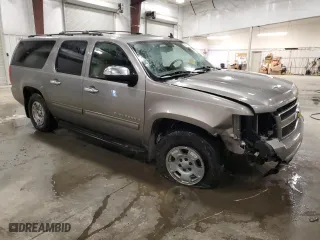 2009 Chevrolet Suburban LT w/1LT with VIN 1GNFK26399R247244, listed as a Copart auction lot 86077374 with 173,513 mi miles and Salvage Title. Bid and sale history available at carsss.com. Image 4.