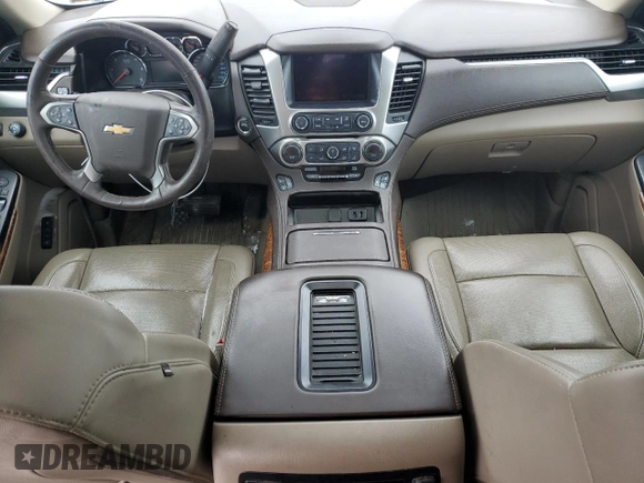2018 Chevrolet Suburban Premier z VIN 1GNSKJKC0JR166765, wystawiony jako Copart lot #43997605 z przebiegiem 112 786 mil mil oraz Czysty tytuł • Clean title. Historia ofert i sprzedaży dostępna na DreamBid. Obrazek 8.
