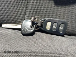 2014 Hyundai Veloster RE:FLEX с VIN KMHTC6AD6EU182632, выставлен на аукционе IAAI как лот 42661210 с пробегом 138 450 миль миль и . История ставок и продаж доступна на DreamBid. Изображение 11.