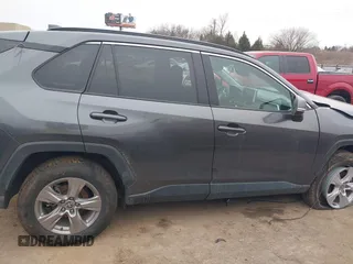 2024 Toyota RAV4 XLE with VIN 2T3P1RFV7RC401364, listed as a IAAI auction lot 41500119 with 33,710 mi miles and . Bid and sale history available at DreamBid. Image 13.