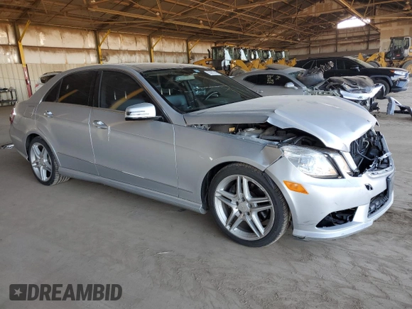 2013 Mercedes-Benz E 350 Luxury with VIN WDDHF5KB1DA699576, listed as a Copart auction lot 55687345 with 221,357 mi miles and Clean Title. Bid and sale history available at DreamBid. Image 4.