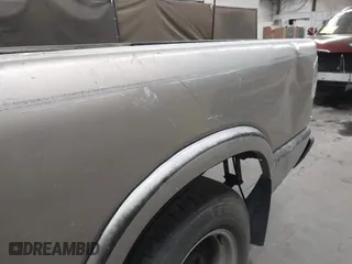 1998 Chevrolet S-10 with VIN 1GCCS1443WK261095, listed as a IAAI auction lot 41684723 with 217,003 mi miles. Bid and sale history available at carsss.com. Image 6.