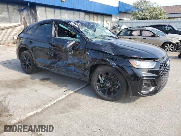 2022 Audi Q5 Sportback S line Premium Plus with VIN WA15ABFYXN2084829, listed as a Copart auction lot 56194865 with Not provided miles and Salvage title. Bid and sale history available at DreamBid. Image 4.