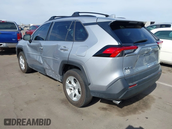 2021 Toyota RAV4 XLE with VIN 2T3W1RFV2MC172029, listed as a IAAI auction lot 41861810 with 78,024 mi miles. Bid and sale history available at carsss.com. Image 3.