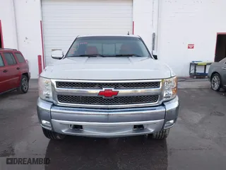 2007 Chevrolet Silverado 1500 LT w/1LT with VIN 1GCEK19J57Z507841, listed as a IAAI auction lot 41767893 with 334,294 mi miles. Bid and sale history available at carsss.com. Image 12.