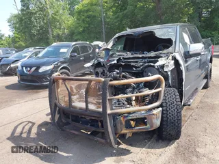 2018 Ford F-150 XL z VIN 1FTFW1E17JFC43352, wystawiony jako IAAI lot #42376594 z przebiegiem Nie podano mil oraz . Historia ofert i sprzedaży dostępna na DreamBid. Obrazek 6.