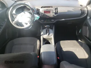 2011 Kia Sportage LX z VIN KNDPBCA2XB7102202, wystawiony jako Copart lot #55606785 z przebiegiem 84 311 mil mil oraz Szkoda całkowita • Salvage title. Historia ofert i sprzedaży dostępna na DreamBid. Obrazek 8.