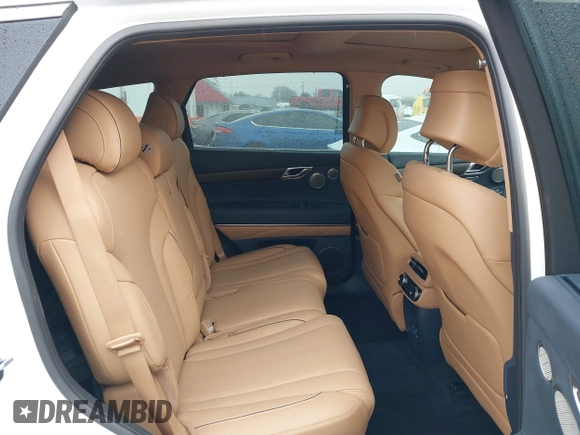 2021 Genesis GV80 with VIN KMUHCESC2MU052594, listed as a IAAI auction lot 41273763 with 19,190 mi miles and . Bid and sale history available at DreamBid. Image 8.