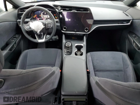 2023 Lexus RZ 450e Premium z VIN JTJAAAAB5PA009849, wystawiony jako Copart lot #81161103 z przebiegiem 4056 mil mil oraz . Historia ofert i sprzedaży dostępna na DreamBid. Obrazek 8.