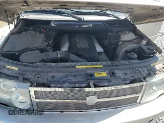 2004 Land Rover Range Rover with VIN SALMF11404A142526, listed as a Copart auction lot 54699145 with 148,339 mi miles and Salvage Title. Bid and sale history available at DreamBid. Image 12.