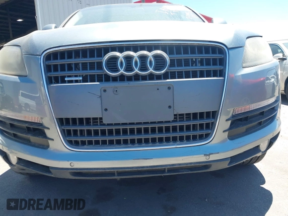 2008 Audi Q7 Premium with VIN WA1BY74L18D021095, listed as a IAAI auction lot 42577363 with 132,988 mi miles and . Bid and sale history available at DreamBid. Image 6.
