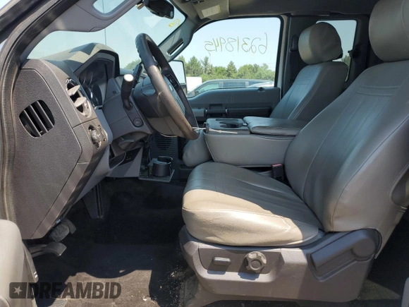 2015 Ford F-350 Lariat с VIN 1FT8X3BT9FED37558, выставлен на аукционе Copart как лот 62318945 с пробегом 109 232 миль миль и Списание • Salvage title. История ставок и продаж доступна на DreamBid. Изображение 7.