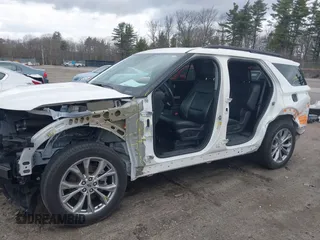 2022 Ford Explorer XLT with VIN 1FMSK8DH9NGA82810, listed as a IAAI auction lot 41868008 with 37,832 mi miles and . Bid and sale history available at DreamBid. Image 6.