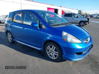 2008 Honda Fit Sport with VIN JHMGD37638S037038, listed as a IAAI auction lot 41019917 with 216,242 mi miles. Bid and sale history available at carsss.com. Image 1.