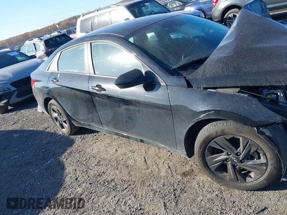 2023 Hyundai Elantra SEL z VIN KMHLM4AG6PU623478, wystawiony jako IAAI lot #40790315 z przebiegiem 14 654 mil mil oraz . Historia ofert i sprzedaży dostępna na DreamBid. Obrazek 14.